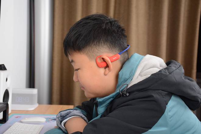 性价比：南卡RunnerAir开放式耳机开元棋牌百元定价离谱！自带4G存储+超高(图2)