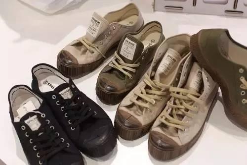 只能想到Acne Studios开元棋牌网站不要一提北欧品牌你就(图4) 只能想到Acne Studios开元棋牌网站不要一提北欧品牌你就(图4)